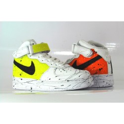 NIKE AIR FORCE 1 MID (GS)...