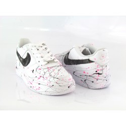 NIKE AIR FORCE ONE (GS)...